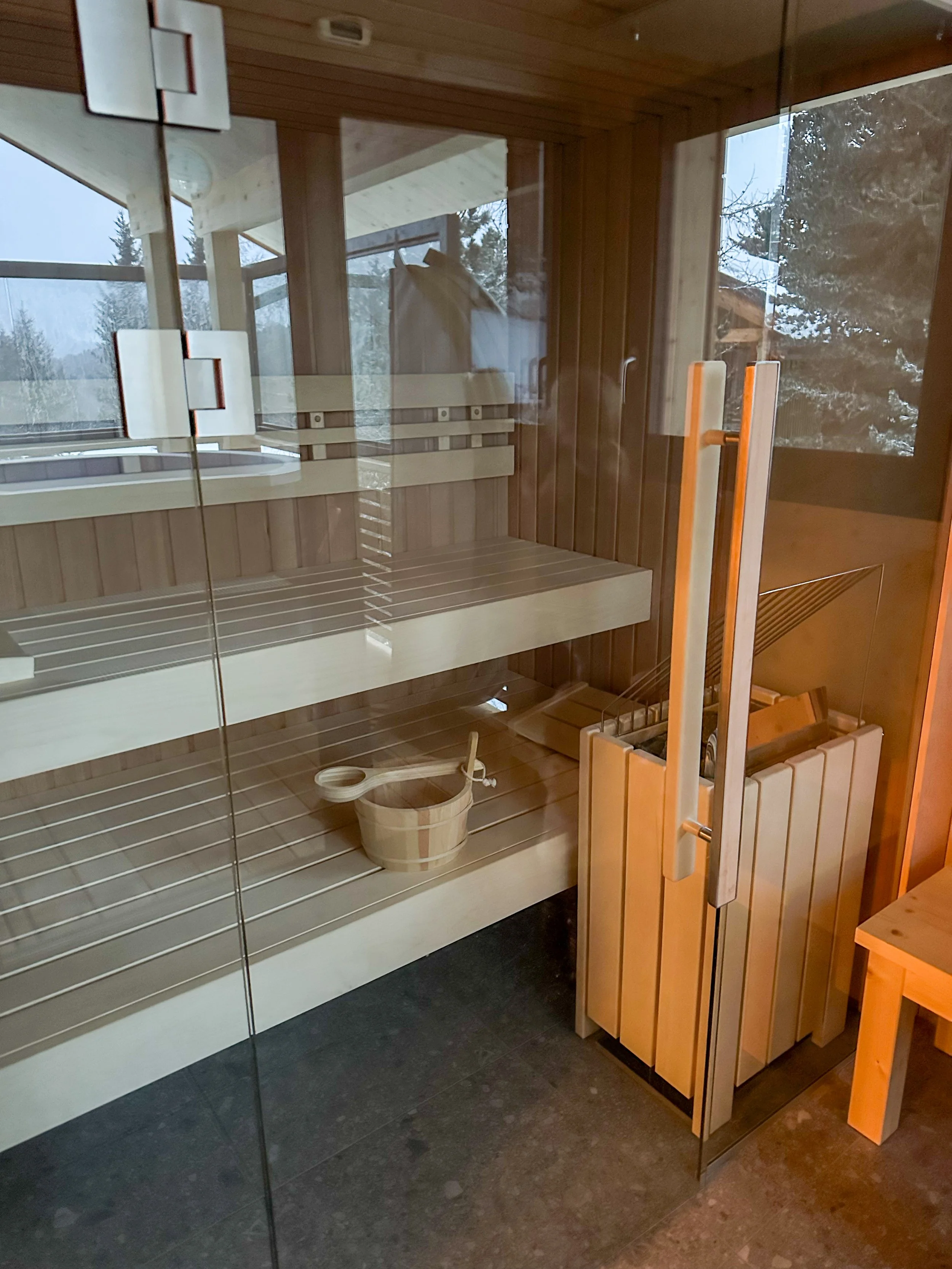 Zasebna savna smučarska koča Turracher Höhe cemprinov gozd